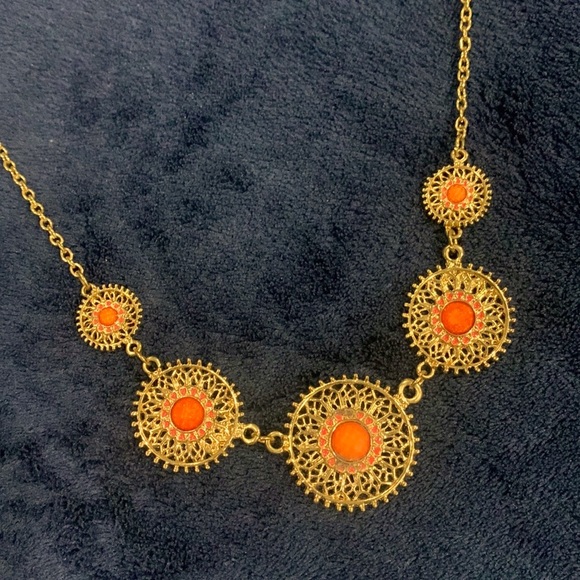 H&M Jewelry - H&M neckpiece from Switzerland 🇨🇭
